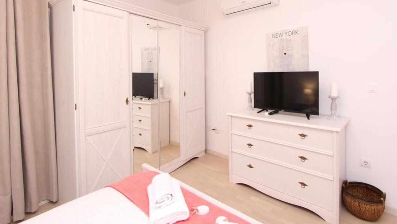Crystal Deluxe Apartment Rovinj Exterior photo